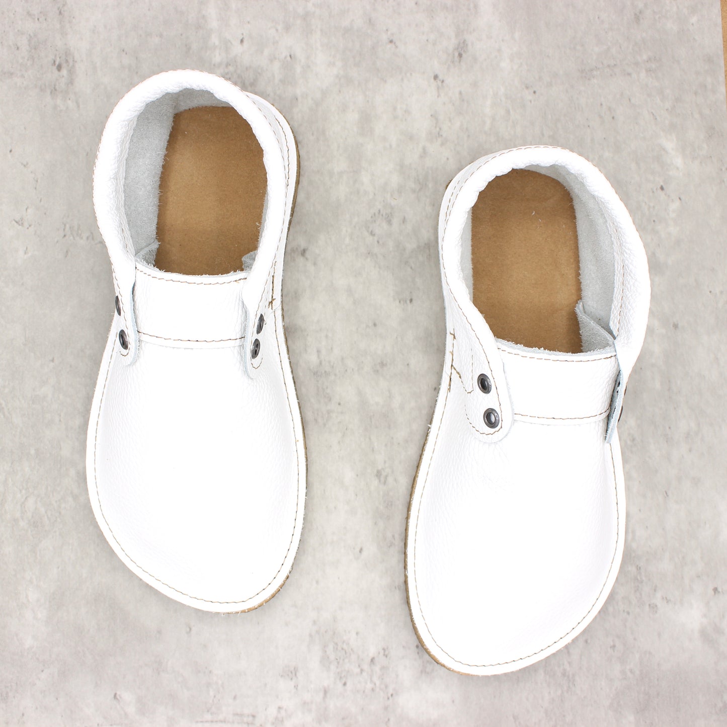 Ladies Hampton Mocs - Full White - 8mm Caramel Hybrid Soles
