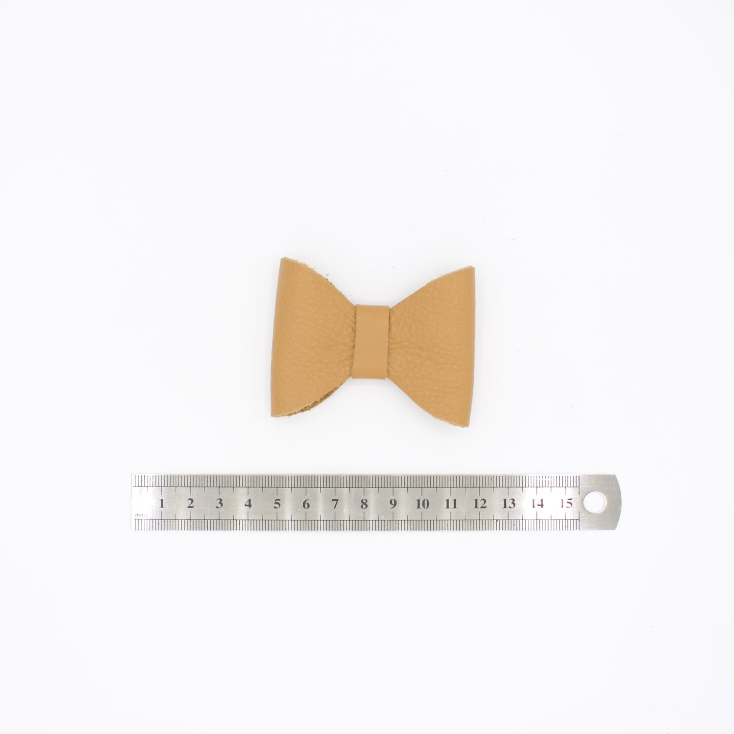 Tan Bow