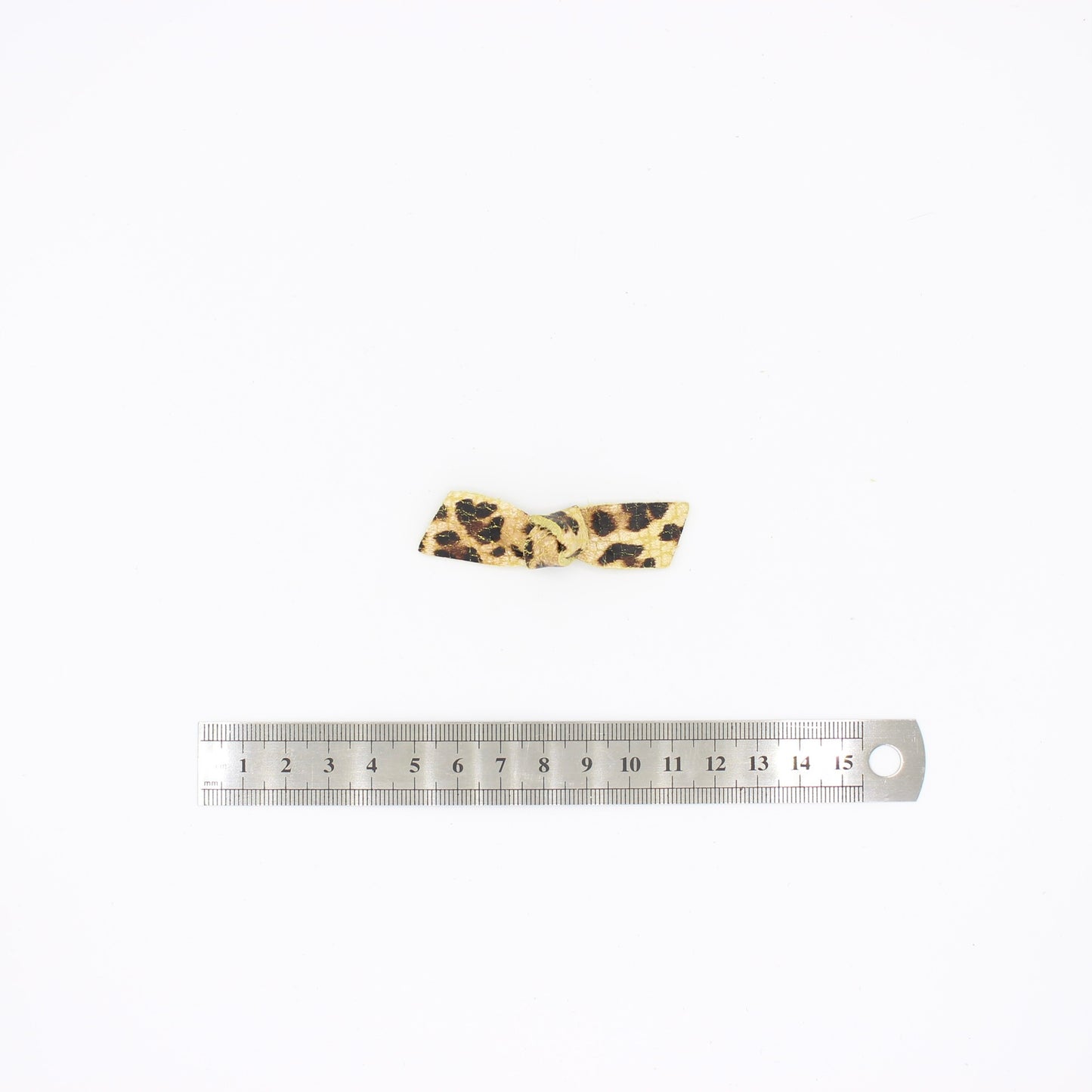 Leopard Bow