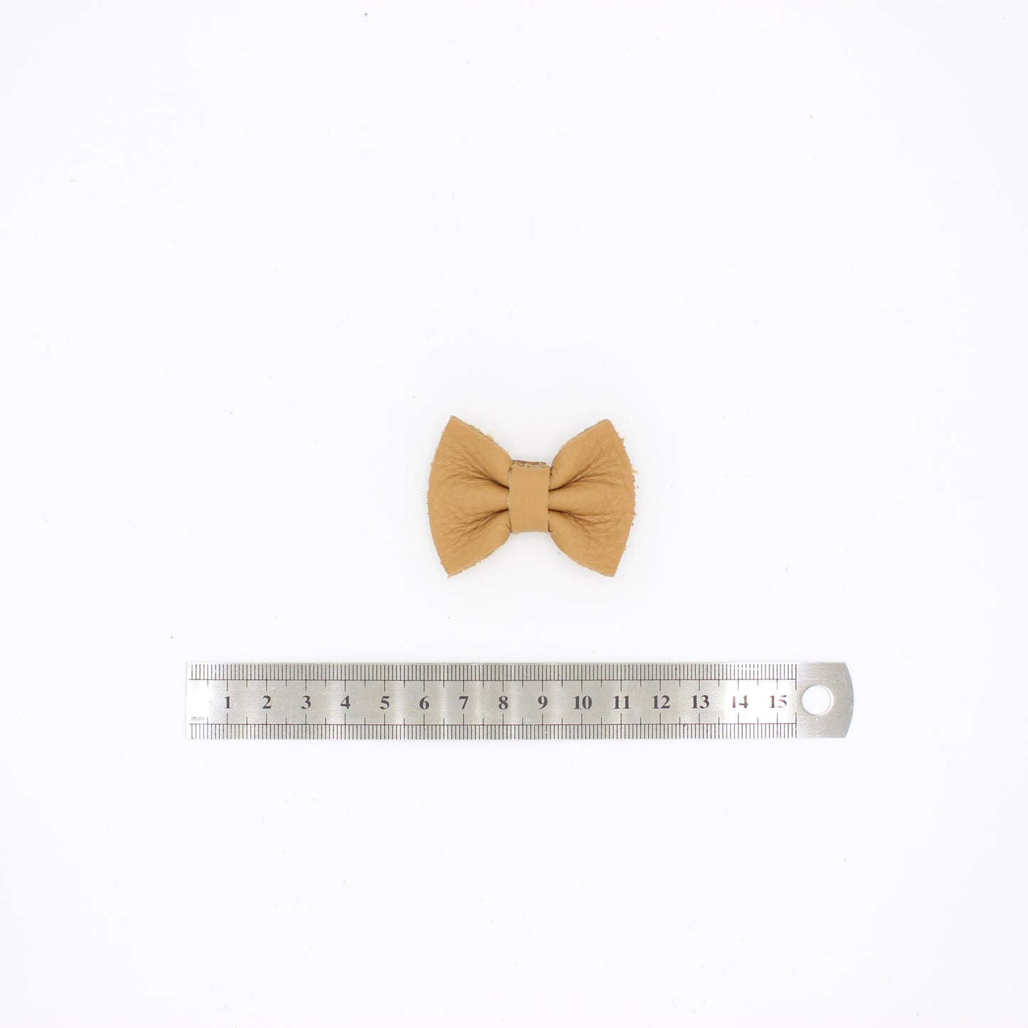 Tan Bow