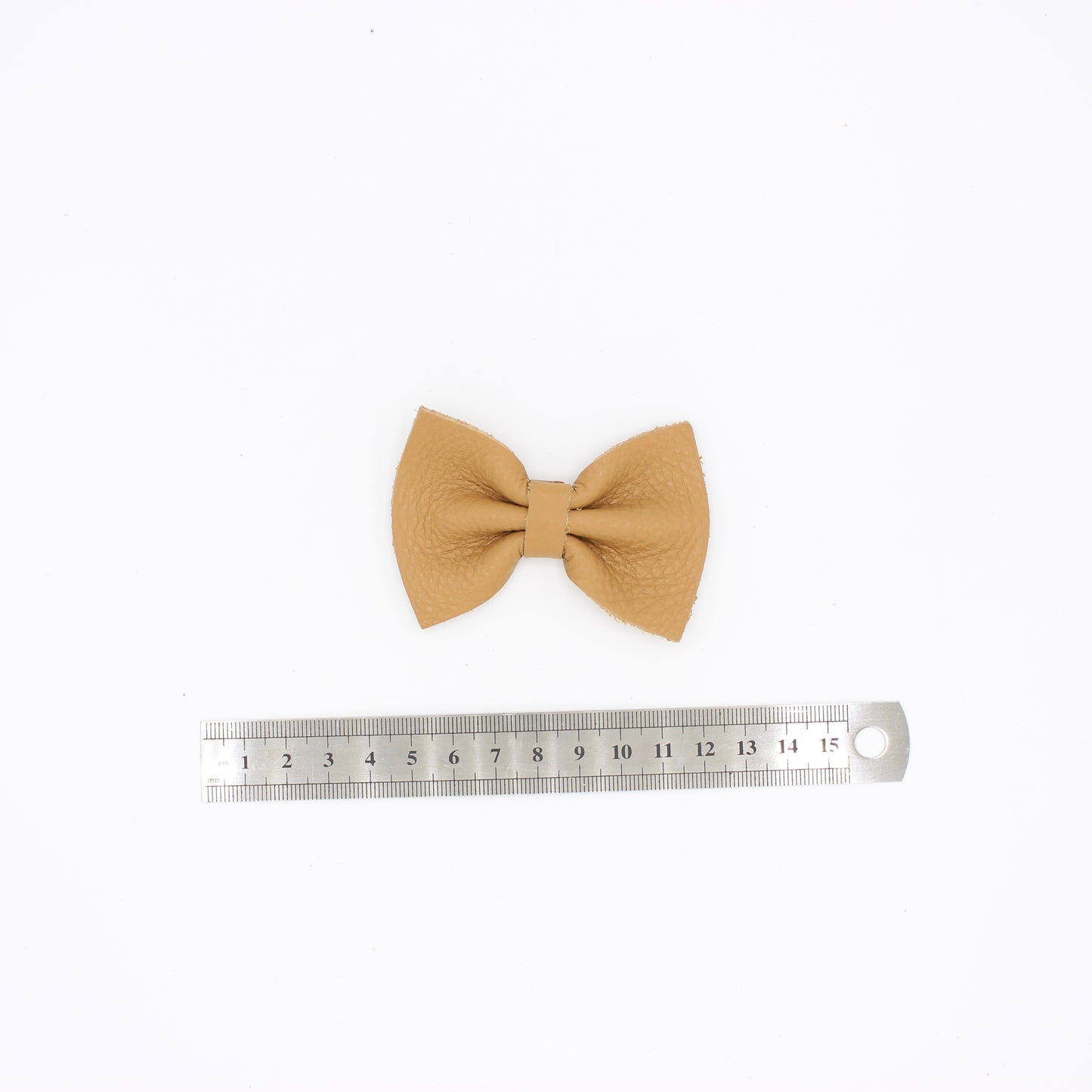 Tan Bow